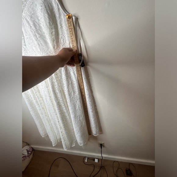 Torrid White Lace Wedding Dress - Picture 5 of 10